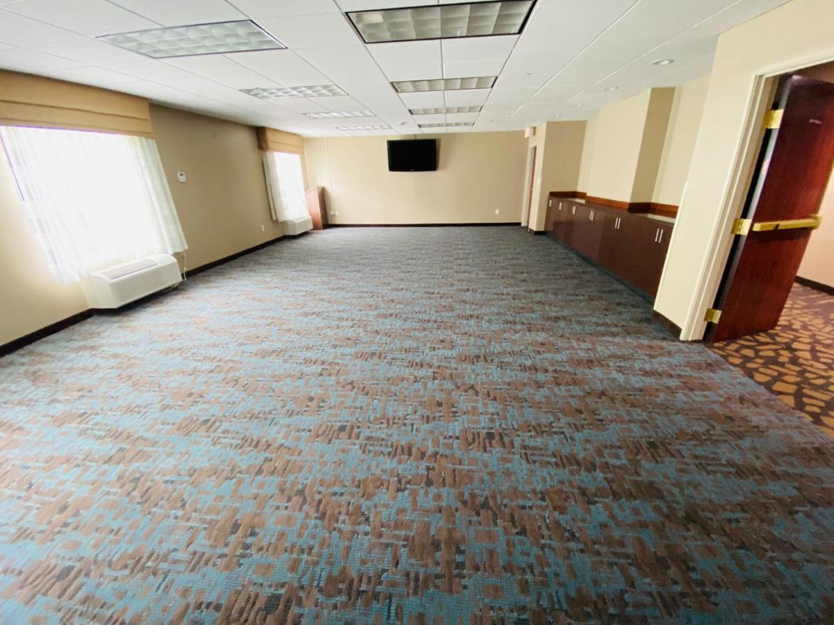 Sleep Inn & Suites Jacksonville Near Camp Lejeune Dış mekan fotoğraf